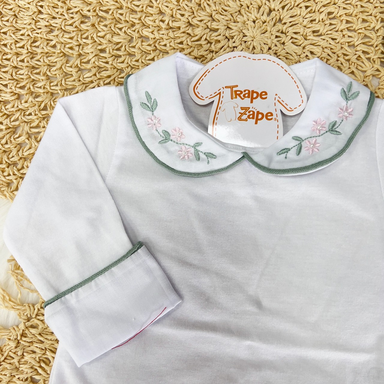  Body Branco com Gola Bordada Flores Rosa com Viés e Planta Verde